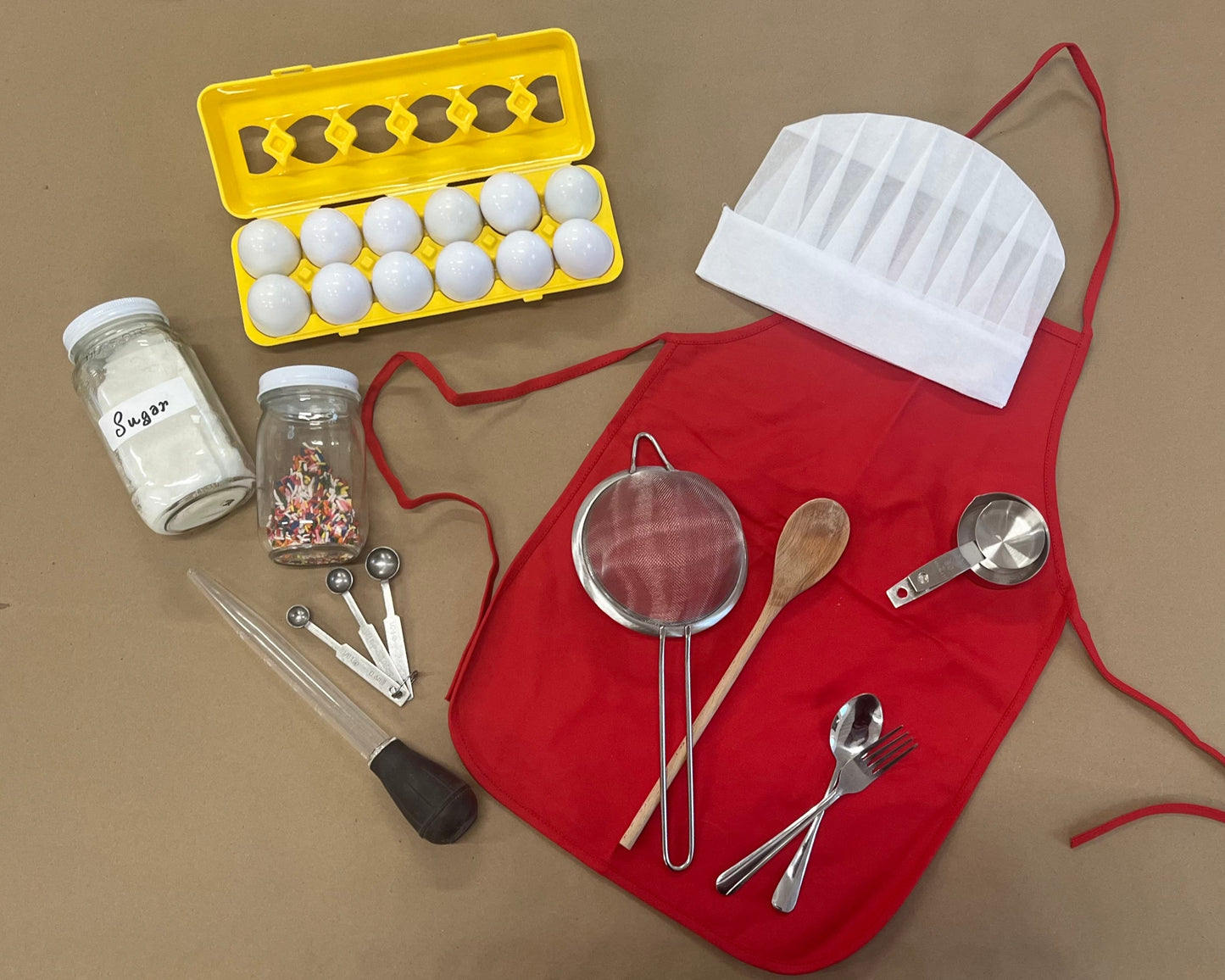 apron and baking items